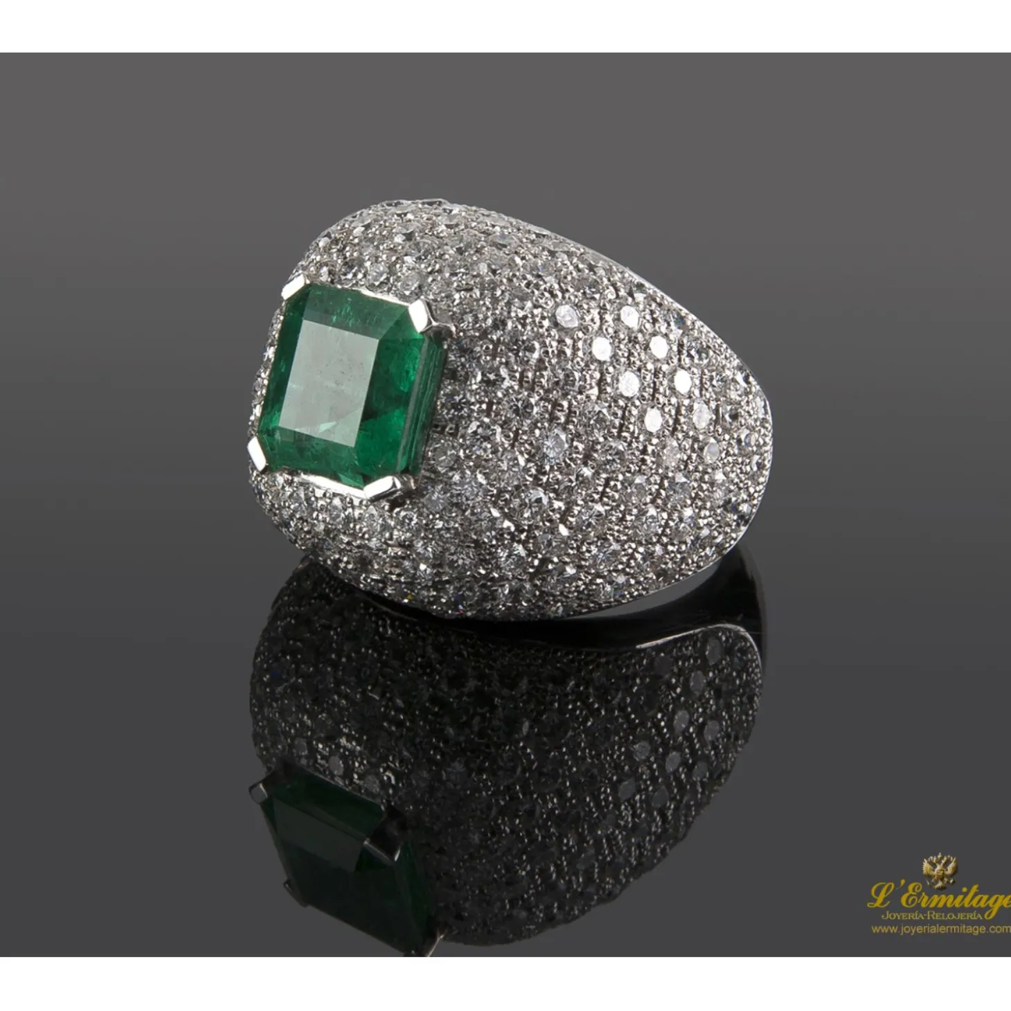 ANILLOS / SORTIJAS Sortija oro blanco esmeralda y cuajado de diamantes