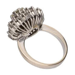 ANILLOS / SORTIJAS Sortija realizada en oro blanco y brillantes. Talla 15.