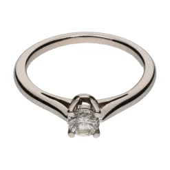 ANILLOS / SORTIJAS Sortija solitario en oro blanco con un brillante. Talla 12.