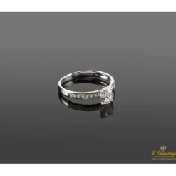 ANILLOS / SORTIJAS Sortija solitario oro blanco color h, pureza vs1 y peso 0,62 cts.