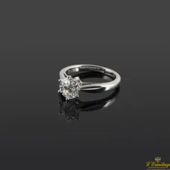 ANILLOS / SORTIJAS Sortija solitario oro blanco color h, pureza vvs1 y peso 1,32 cts.