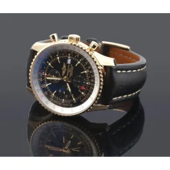 BREITLING Navitimer world oro amarillo 46mm.