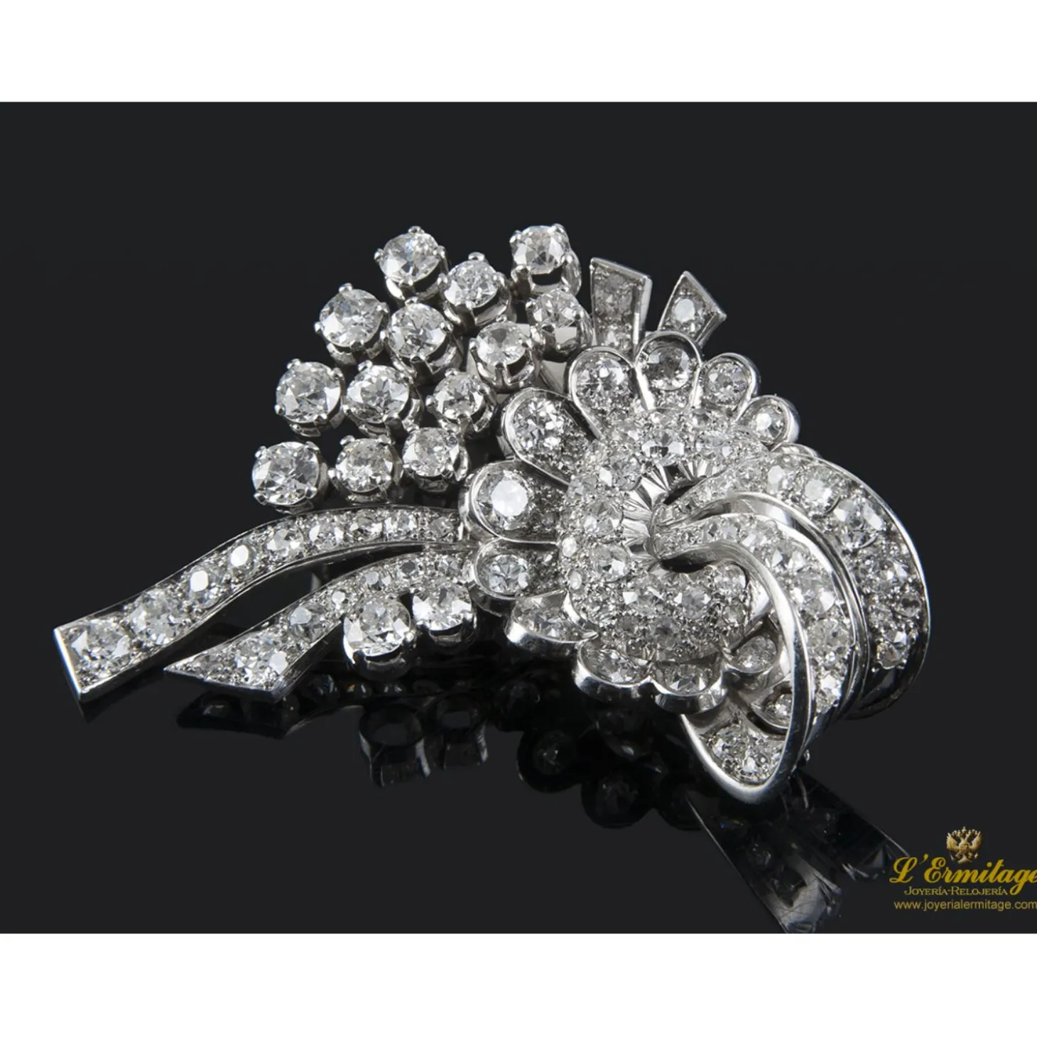 BROCHES / ALFILERES Broche doble de escote