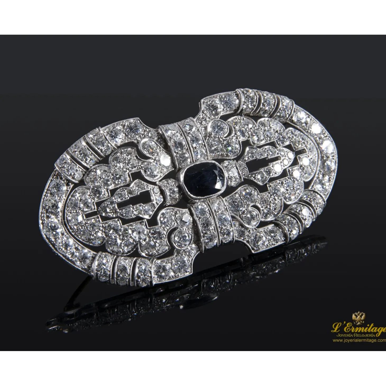 BROCHES / ALFILERES Broche oro blanco y diamantes.