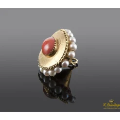 BROCHES / ALFILERES Colgante oro amarillo perlas y coral.