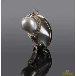 BROCHES / ALFILERES Colgante oro amarillo madre perla zafiros y diamantes