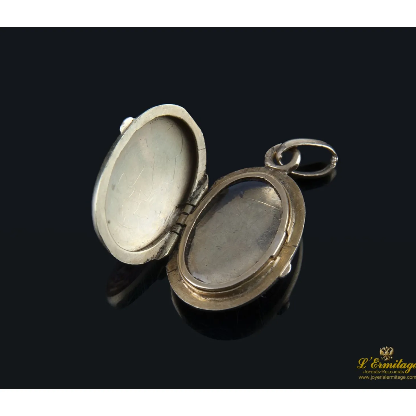 COLGANTES Guardapelo oro amarillo y esmalte
