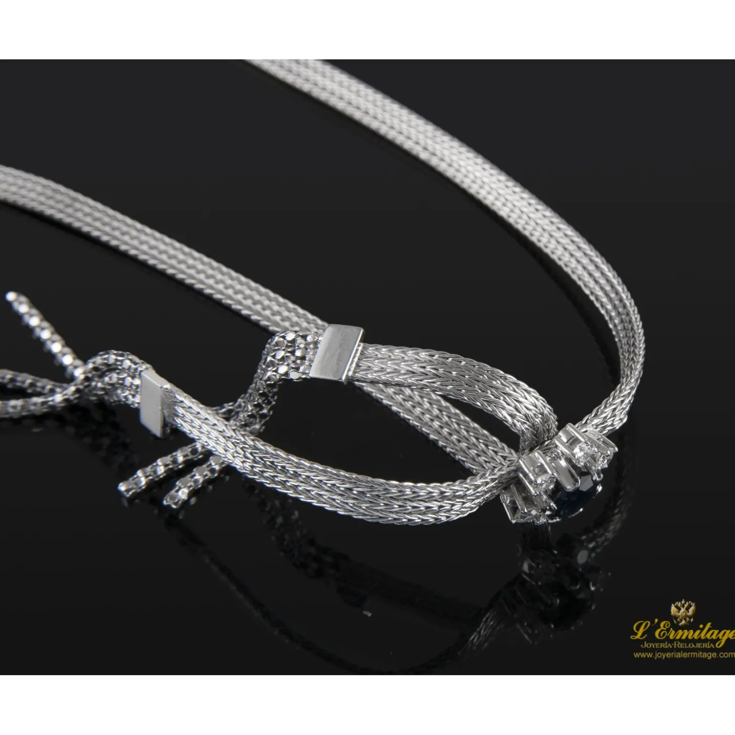 COLLARES Collar