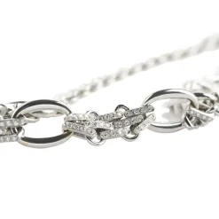 COLLARES Collar catene oro blanco y diamantes. Largo: 42cm.