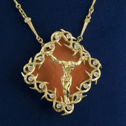 COLLARES Collar cristo dalí oro amarillo coral y diamantes presenta certificado a-3/3