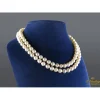 COLLARES Collar de perlas con cierre en oro amarillo.
