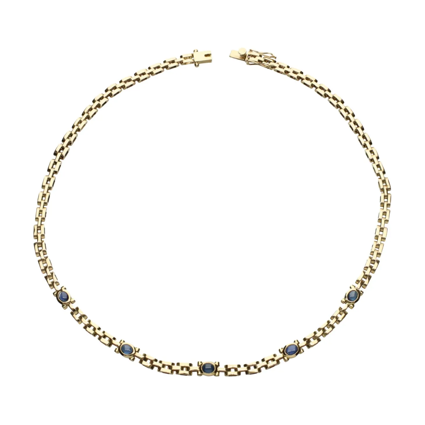 COLLARES Collar en oro amarillo y zafiros.