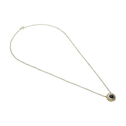 COLLARES Collar en oro amarillo con zafiros y brillantes.