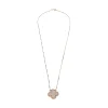 COLLARES Collar en oro rosa con colgante trébol cuatro hojas cuajado de brillantes.