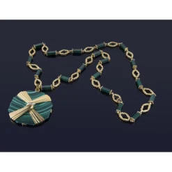 COLLARES Collar largo oro amarillo y malaquita