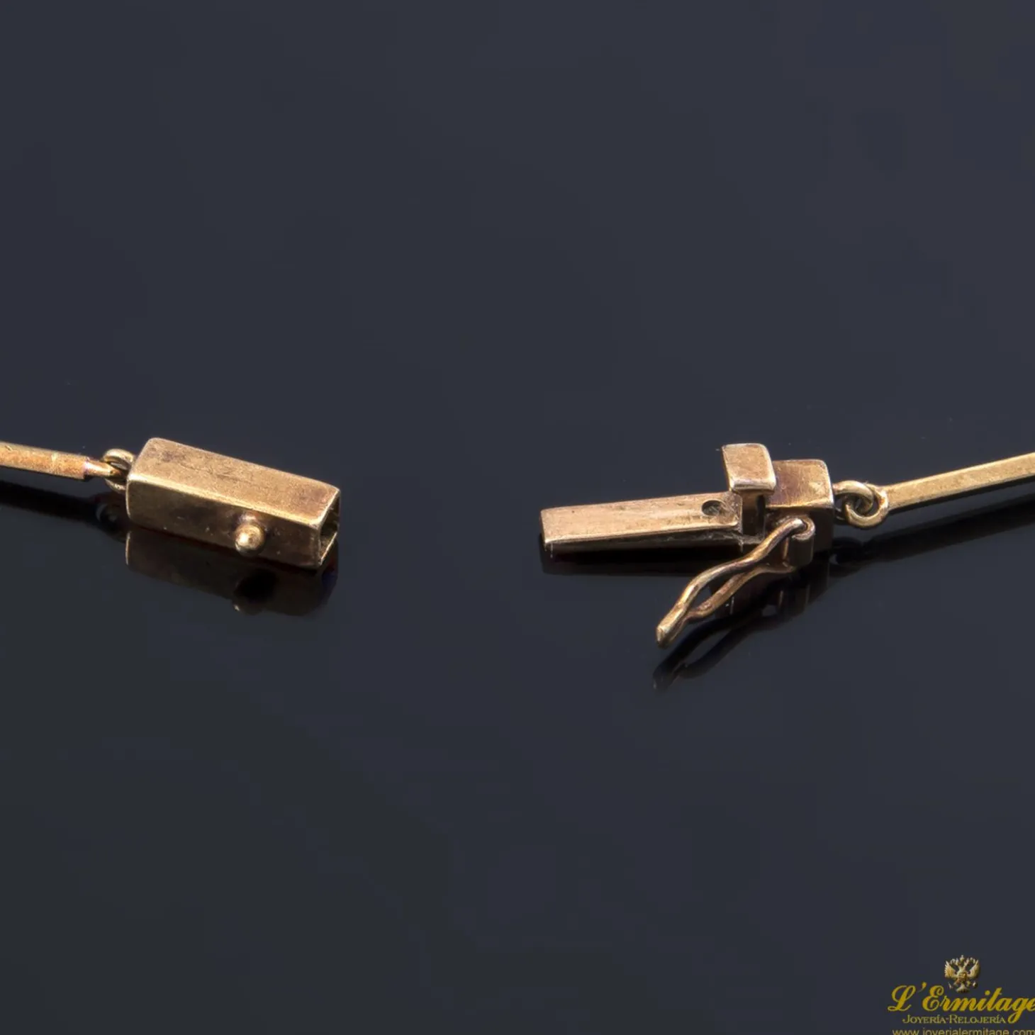 COLLARES Gargantilla oro amarillo rubíes y diamantes antiguos