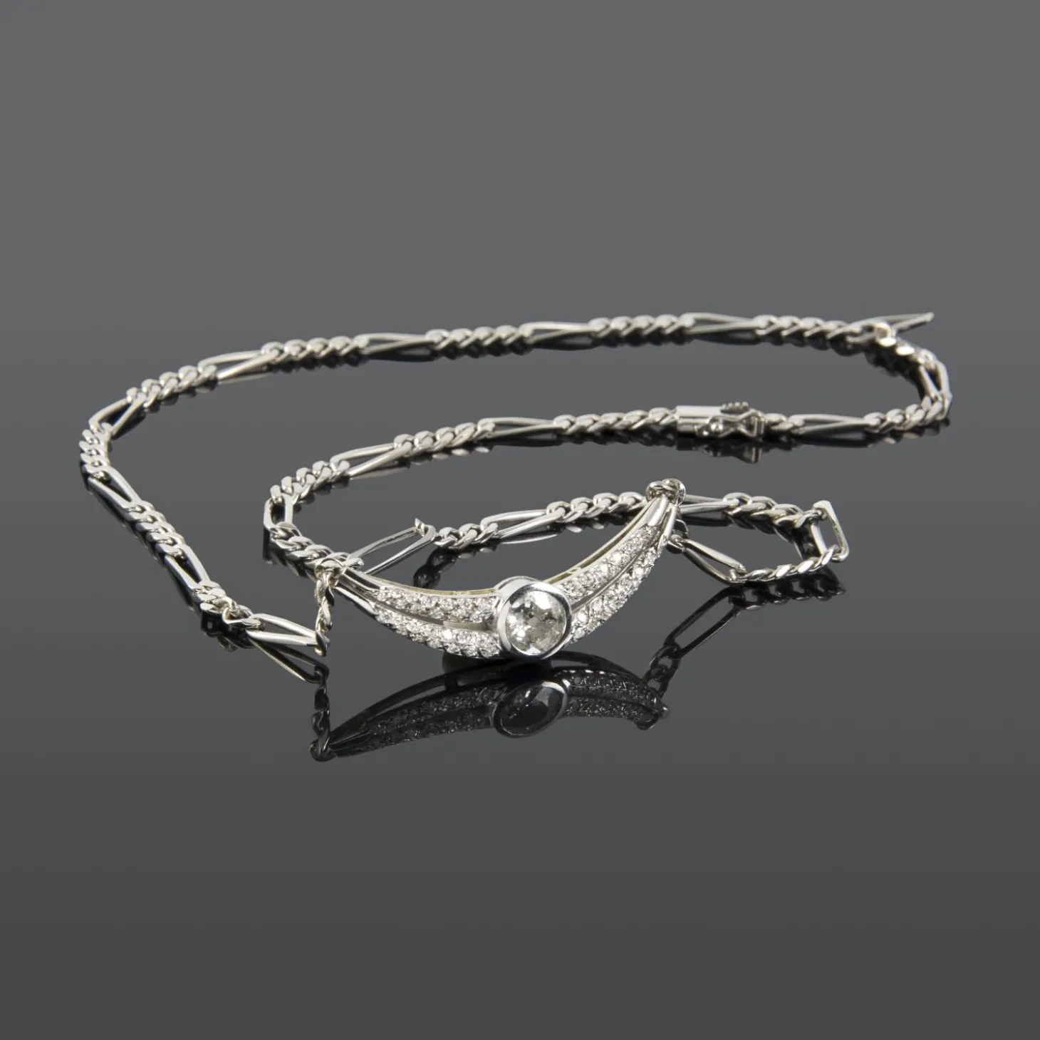 COLLARES Gargantilla oro blanco y diamantes