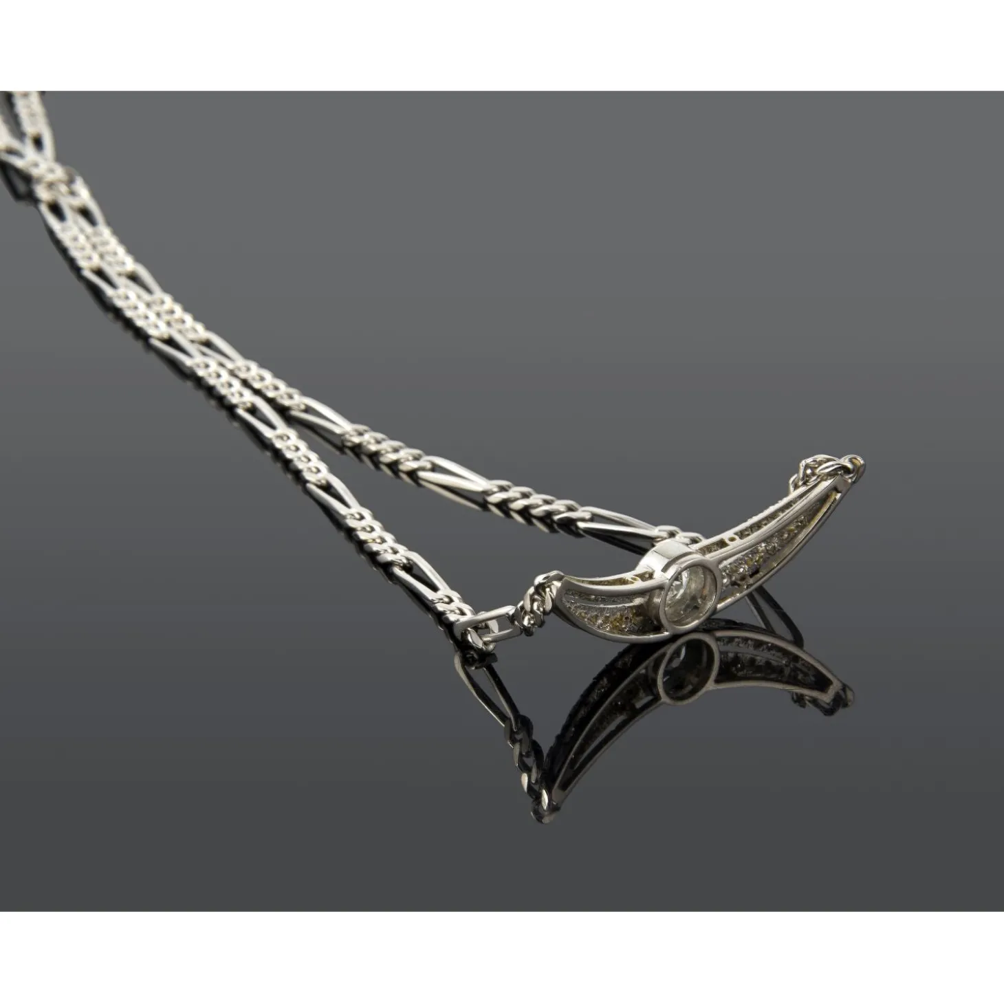 COLLARES Gargantilla oro blanco y diamantes