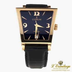 CORUM Trapeze oro amarillo.