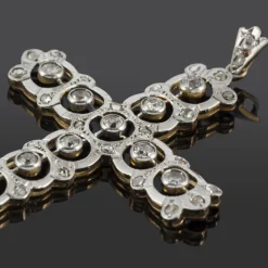 CRUCES Cruz antigua oro blanco y diamantes talla antigua