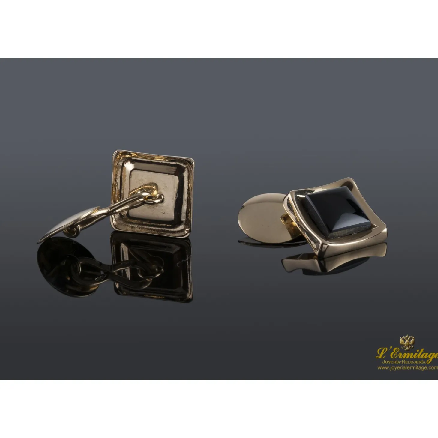 GEMELOS Gemelos realizados en oro amarillo y motivos con onix