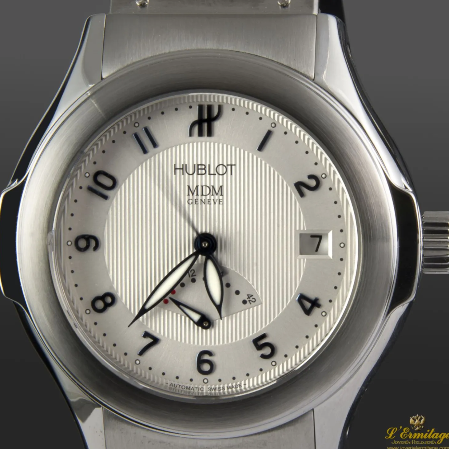 HUBLOT Elegant reserva de marcha acero 40mm.