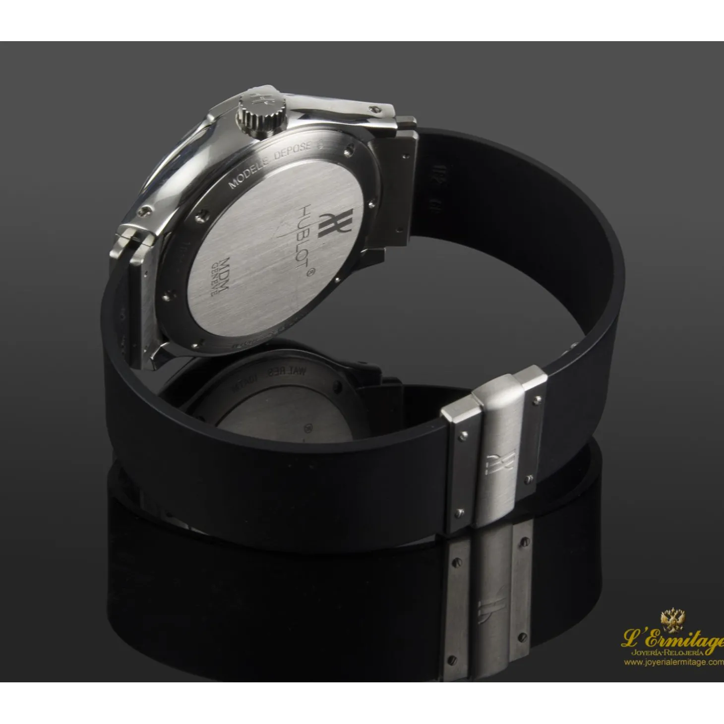 HUBLOT Elegant reserva de marcha acero 40mm.