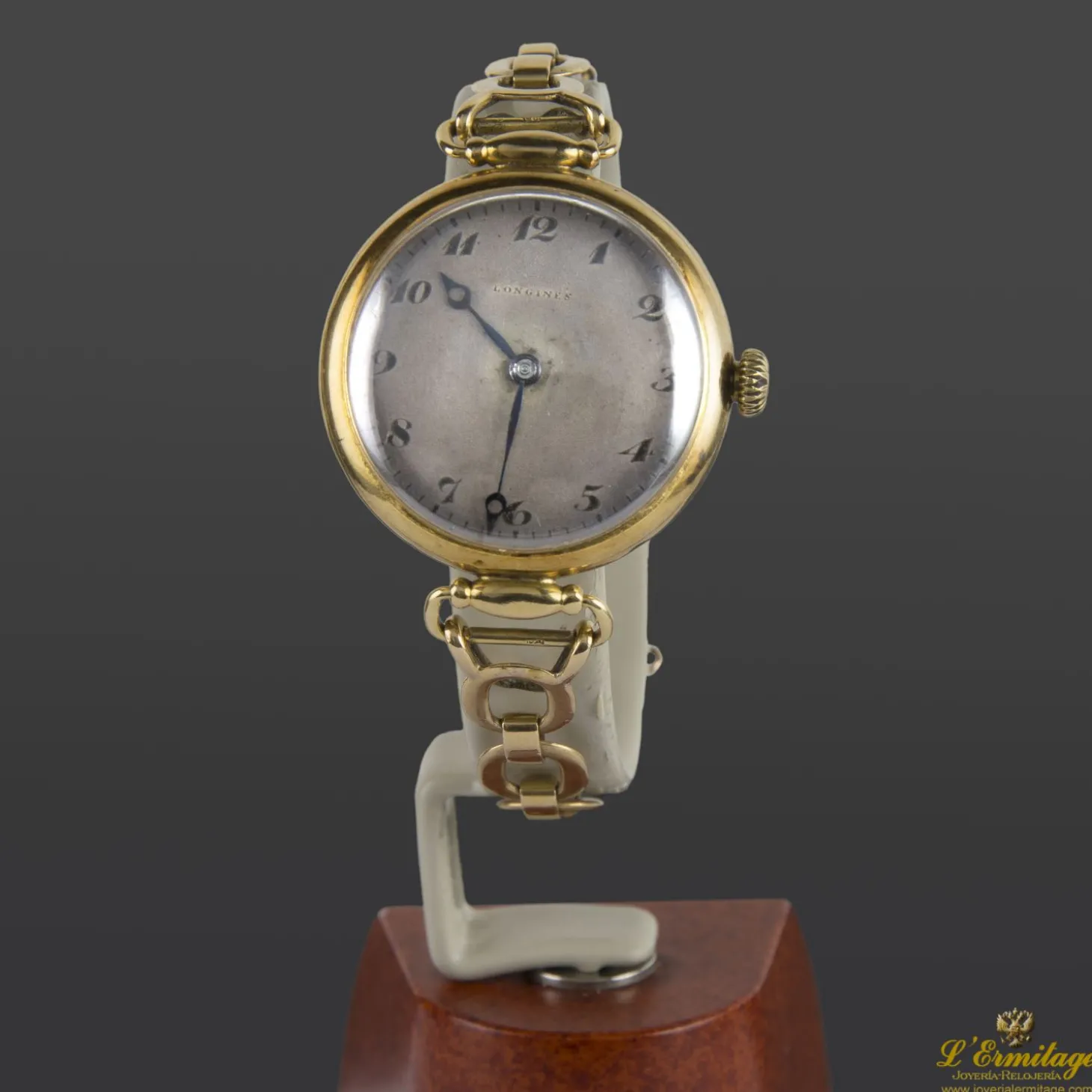 LONGINES Classic oro amarillo cuerda manual señora 28mm