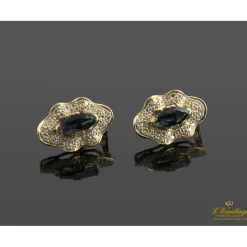PENDIENTES Pendeintes en oro amarillo con zafiros y brillantes.