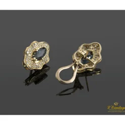 PENDIENTES Pendeintes en oro amarillo con zafiros y brillantes.