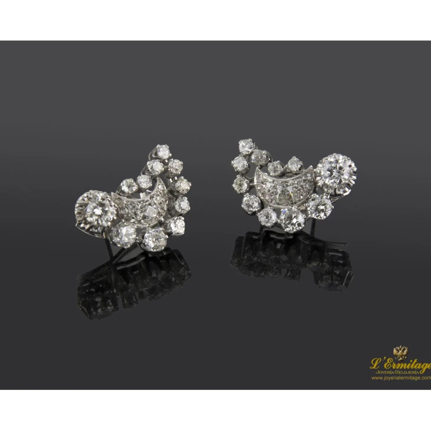 PENDIENTES Pendientes antiguos oro blanco y diamantes naturales.