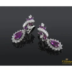 PENDIENTES Pendientes colgantes platino rubíes y diamantes.