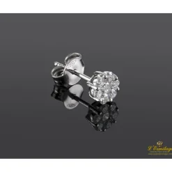 PENDIENTES Pendientes dormilonas oro blanco y diamantes.