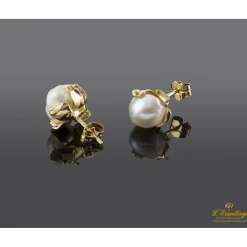 PENDIENTES Pendientes en oro amarillo y perlas barrocas
