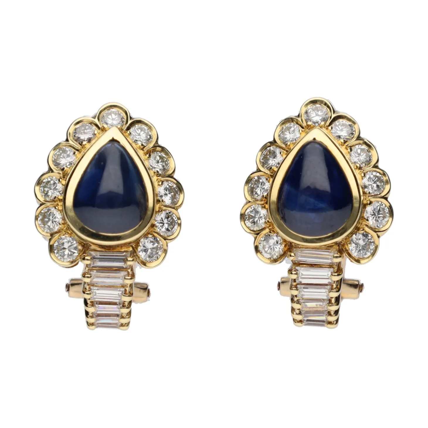 PENDIENTES Pendientes en oro amarillo con zafiros y brillantes.
