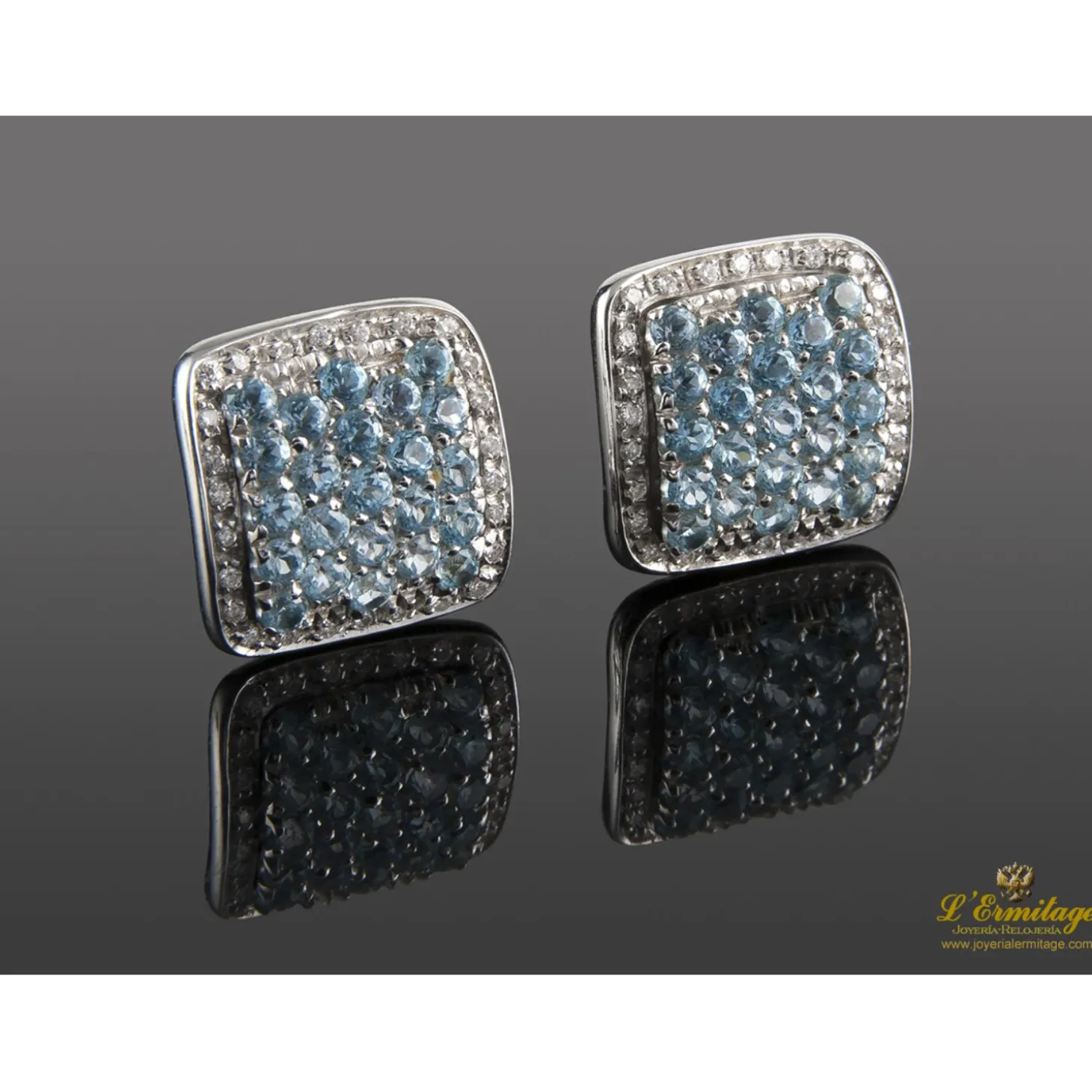 PENDIENTES Pendientes en oro blanco con citrinos y diamantes.