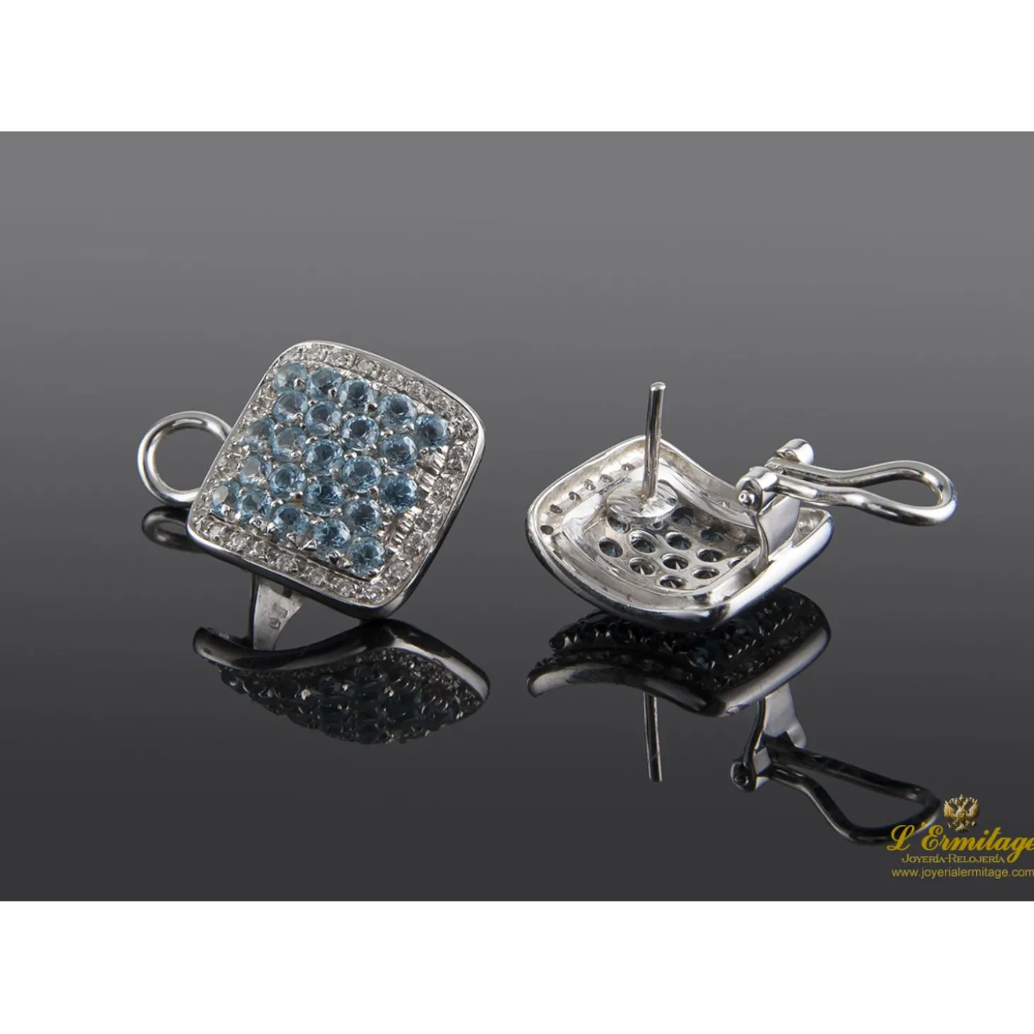 PENDIENTES Pendientes en oro blanco con citrinos y diamantes.