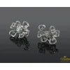 PENDIENTES Pendientes flor oro blanco y diamantes.