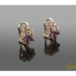 PENDIENTES Pendientes oro amarillo rubíes y diamantes.