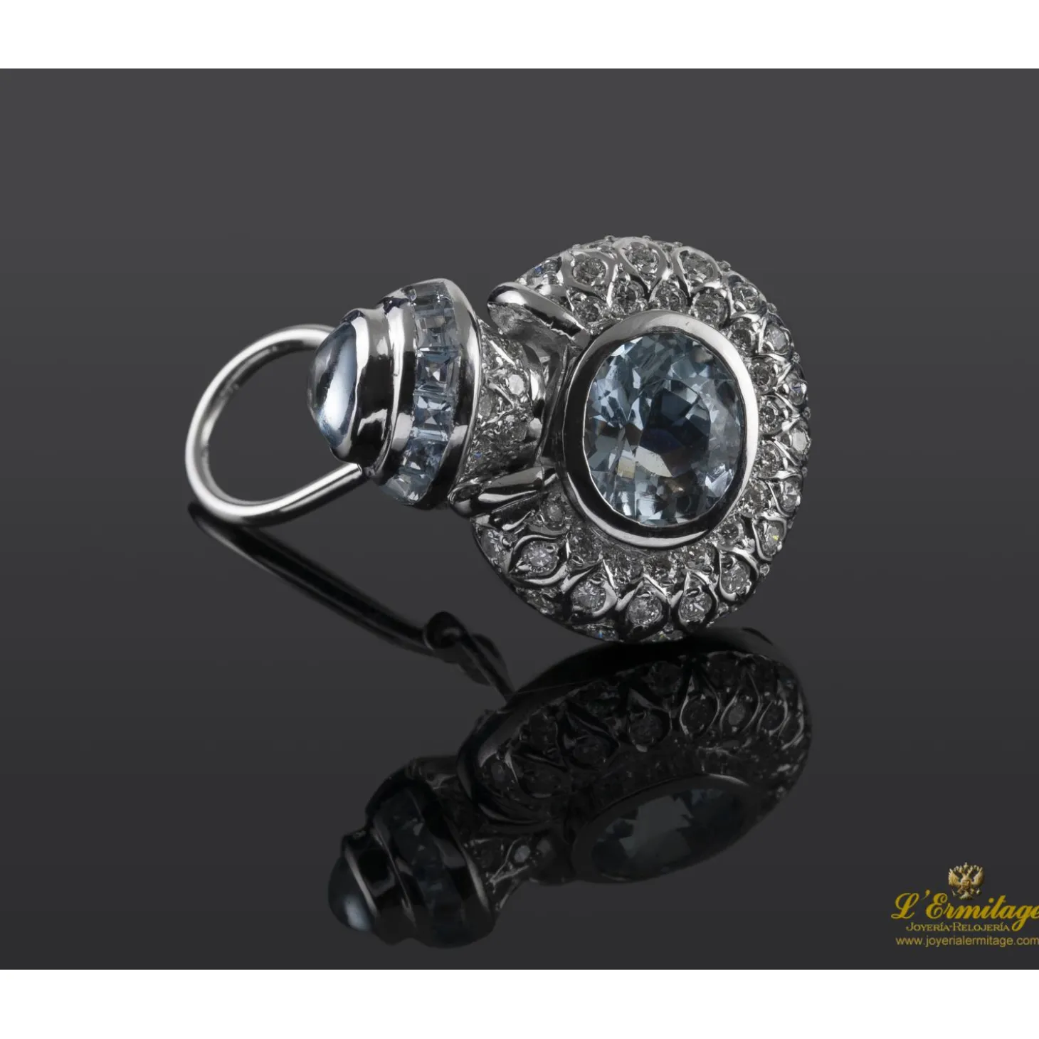 PENDIENTES Pendientes oro blanco aguamarinas y diamantes.