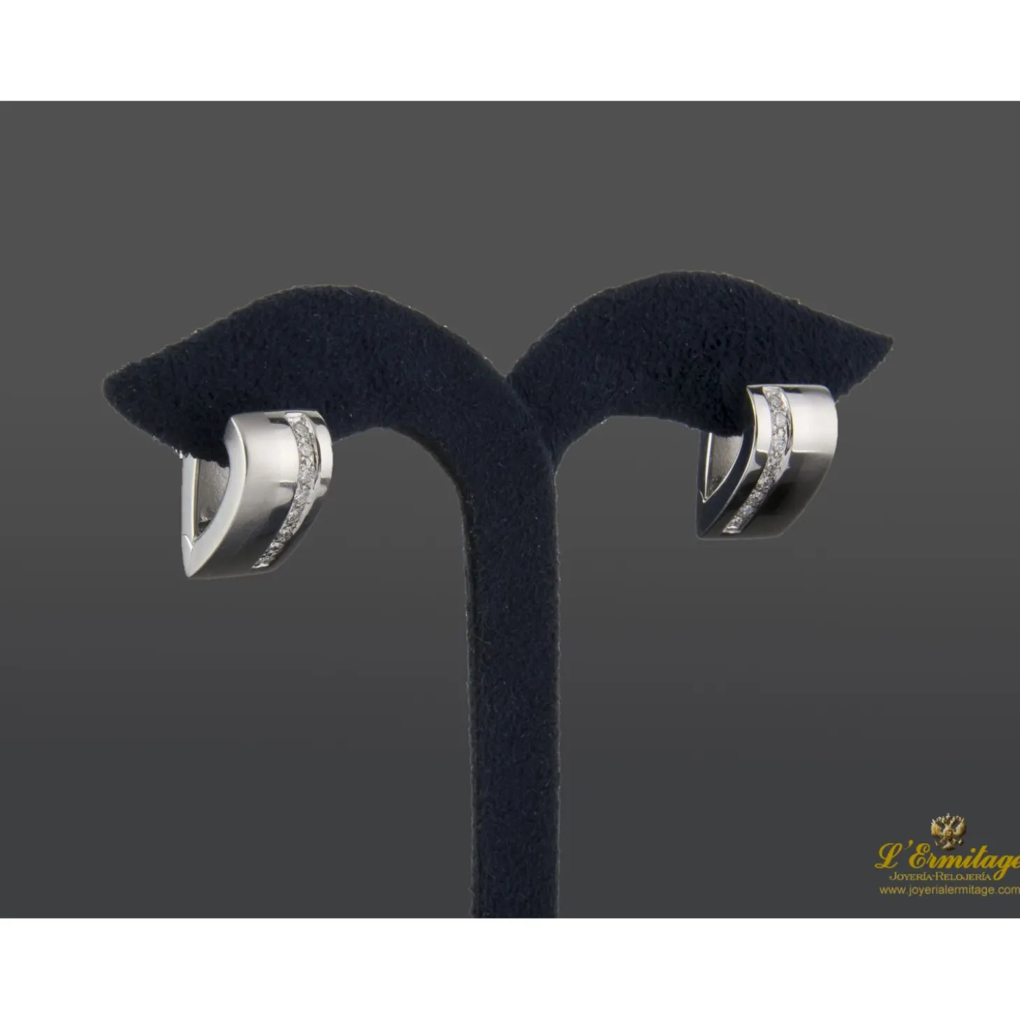 PENDIENTES Pendientes oro blanco y diamantes.