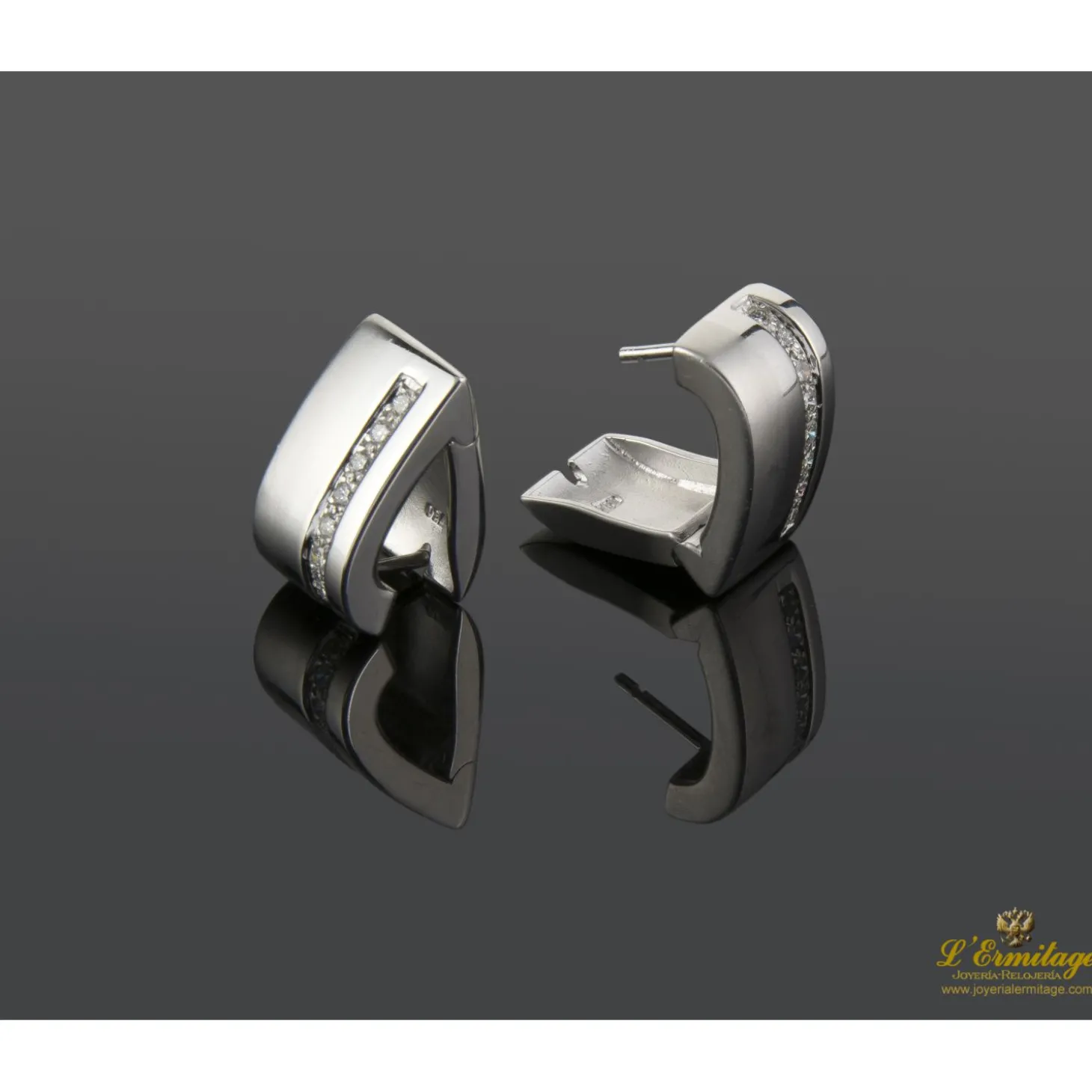 PENDIENTES Pendientes oro blanco y diamantes.