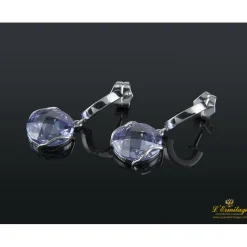 PENDIENTES Pendientes realizados en oro blanco con amatistas.