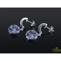 PENDIENTES Pendientes realizados en oro blanco con amatistas.