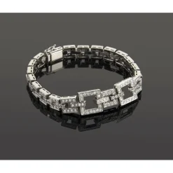 PULSERAS Pulsera art-deco en oro blanco y diamantes.