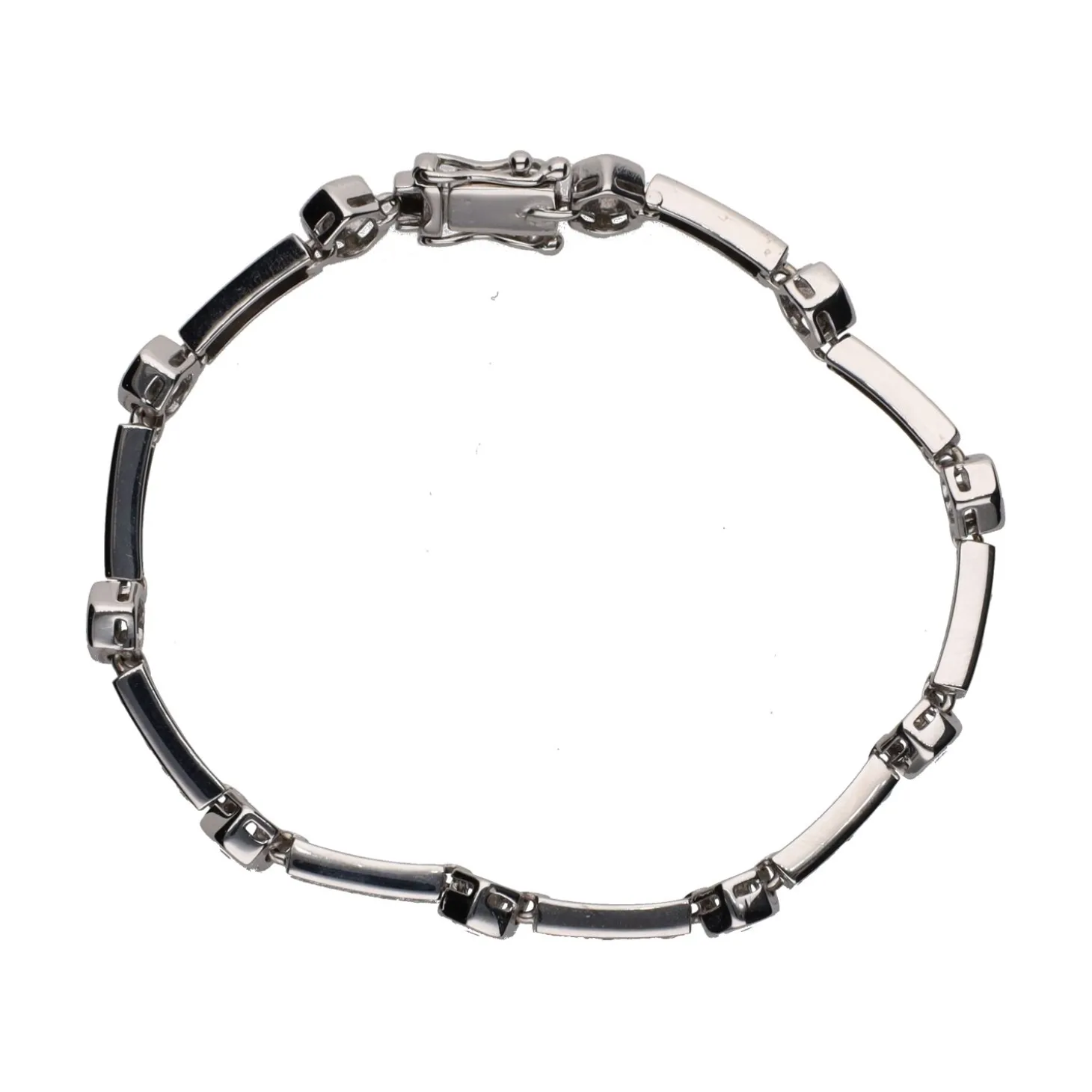 PULSERAS Pulsera en oro blanco con brillantes.