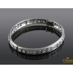 PULSERAS Pulsera platino de media caña y diamantes talla antigua