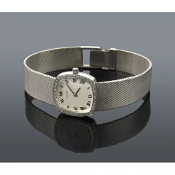 UNIVERSAL GENÈVE Classic oro blanco y diamantes cuerda manual señora